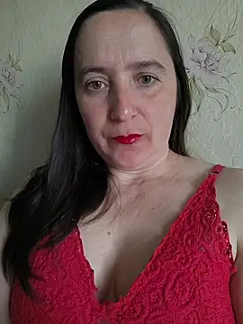 Snapshot of EvelinCutex chatting on 04.28.26 EvelinCutex online show from 04.28.26