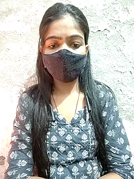 Snapshot of Paakhi-Singh chatting on 11.25.25 Paakhi-Singh online show from 11.25.25