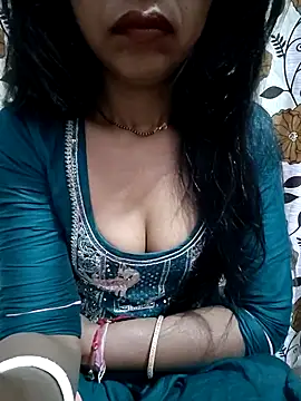 Paakhi-Singh online show from 03.13.26