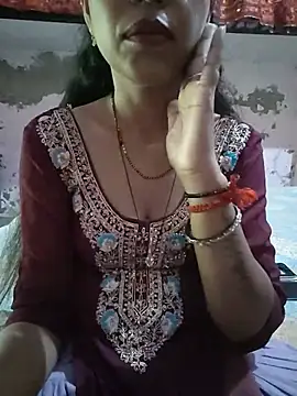 Paakhi-Singh online show from 07.17.26