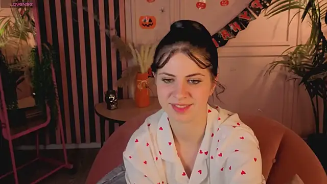 Wander Waves online show from 11.01.25