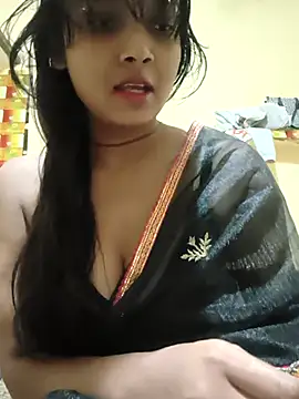 RAYI Queen 2 online show from 11.25.25