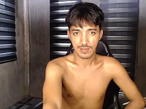 RowyCam online show from 01.11.26