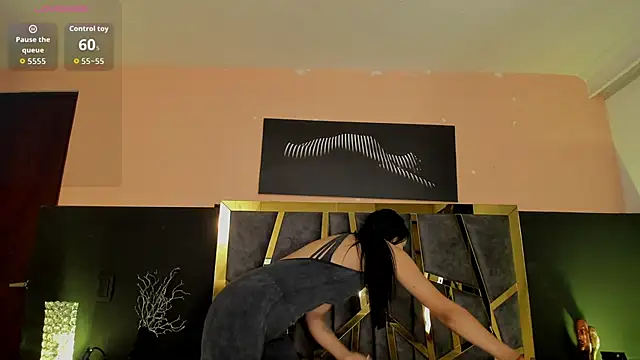 ScarletTorres online show from 02.12.26