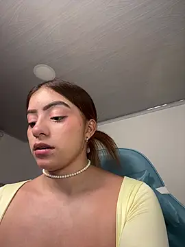Melissa coll online show from 05.12.26