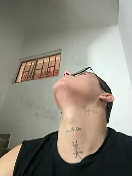 Kurtxxx22 online show from 04.29.26