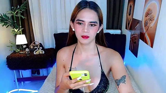 Snapshot of xPrecuioseChesca chatting on 06.14.26 xPrecuioseChesca online show from 06.14.26