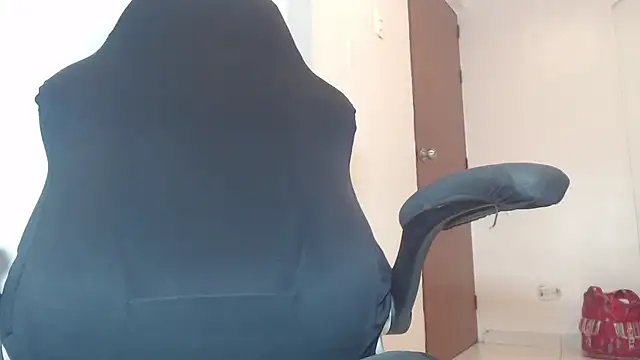 Snapshot of JackyHotBlack chatting on 09.20.25 JackyHotBlack online show from 09.20.25