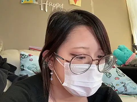 chaco  online show from 12.04.25