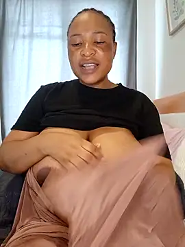 Sweetbxxx24 online show from 03.12.26