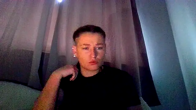 RUBY-ROSE-SWINGS online show from 11.10.25