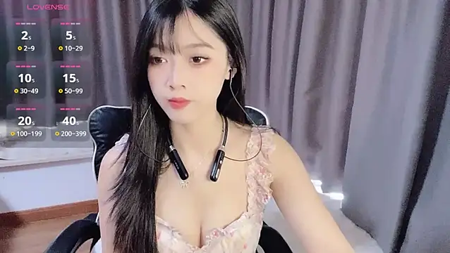 Snapshot of Cicicici-cc chatting on 12.01.25 Cicicici-cc online show from 12.01.25