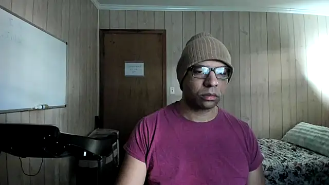 NaturalBeautyQueen online show from 10.10.25