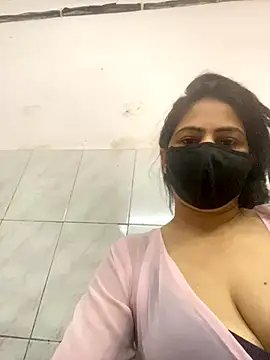 Snapshot of SashaPatel chatting on 09.27.25 SashaPatel online show from 09.27.25