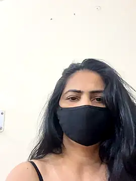 Snapshot of SashaPatel chatting on 12.02.25 SashaPatel online show from 12.02.25