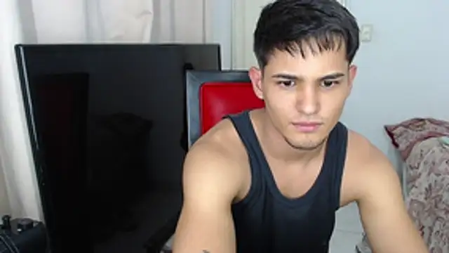 Snapshot of Alex_mojica chatting on 11.06.25 Alex mojica online show from 11.06.25