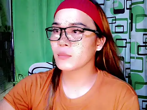 Snapshot of urdreamgirljacky chatting on 09.28.25 urdreamgirljacky online show from 09.28.25