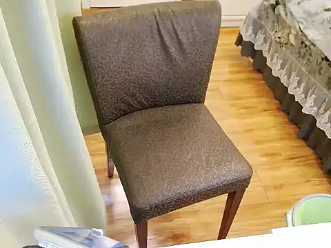 Winnie-01 online show from 03.18.26