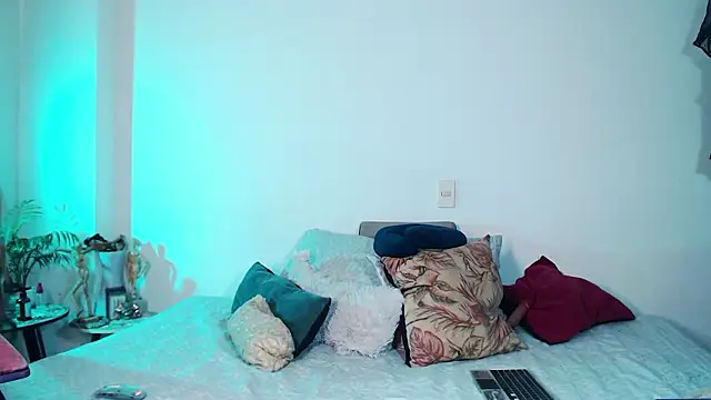 Theevae online show from 03.26.26