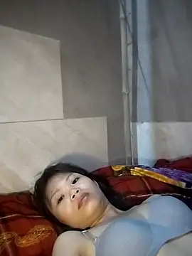 LinhNa999 online show from 09.29.25