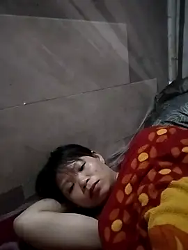 LinhNa999 online show from 02.05.26