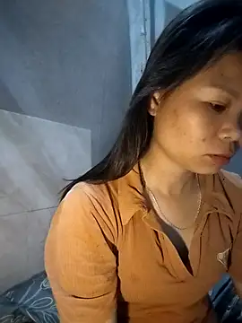 LinhNa999 online show from 04.14.26