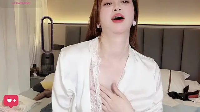 wuyueaini online show from 05.16.26