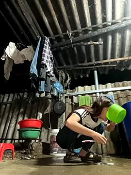 Sunny lotus online show from 10.20.25