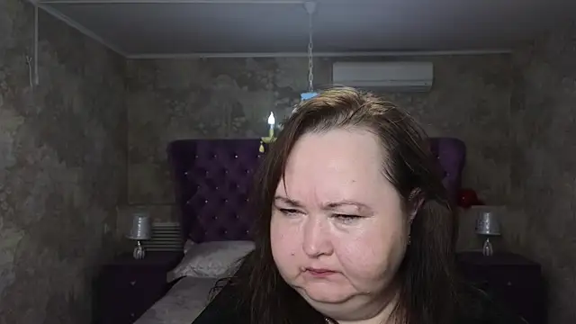 Eloisa Eliot online show from 11.24.25