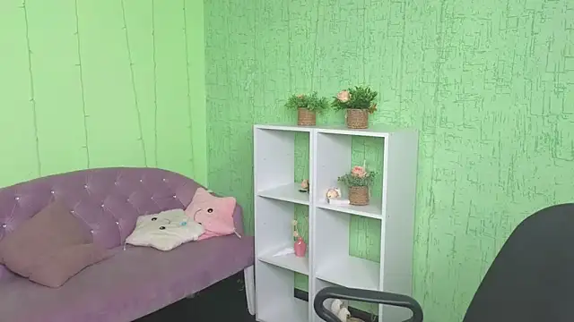 Eloisa Eliot online show from 11.28.25