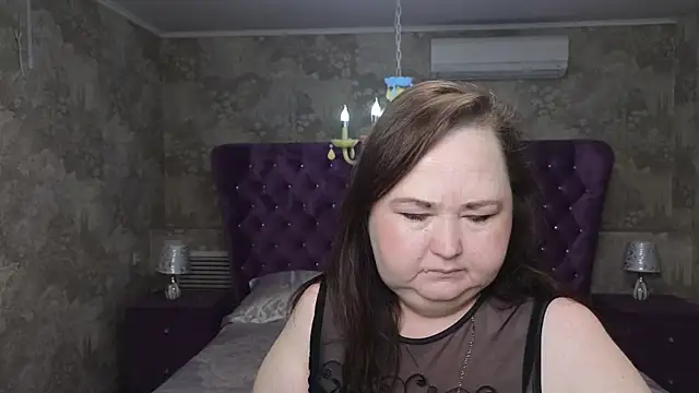 Eloisa Eliot online show from 12.16.25