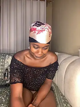 TinaFavourite online show from 10.03.25