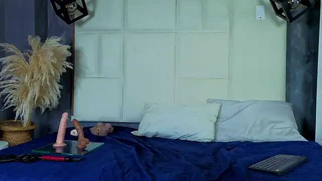 Liam forest  online show from 02.06.26