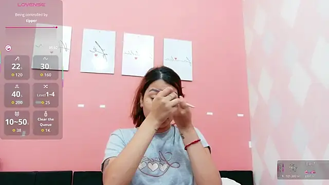 little beillis online show from 10.22.25