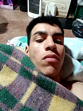 Snapshot of ggggggg87544yyrrk chatting on 10.31.25 ggggggg87544yyrrk online show from 10.31.25