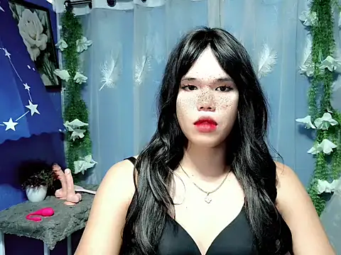 Snapshot of Slutty_Isabelle chatting on 10.18.25 Slutty Isabelle online show from 10.18.25