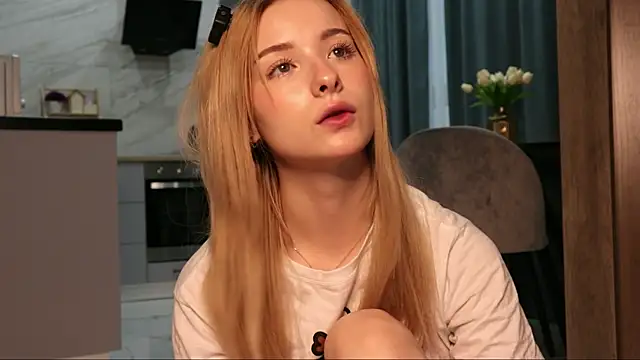 Nana Wilson online show from 11.14.25