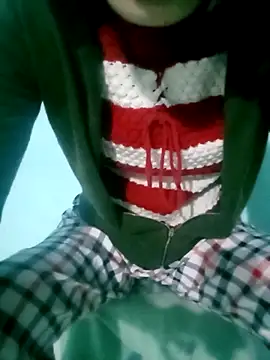 Snapshot of Joywhar chatting on 12.05.25 Joywhar online show from 12.05.25