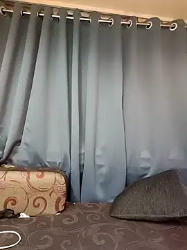 Snapshot of Misss-julli chatting on 09.29.25 Misss-julli online show from 09.29.25