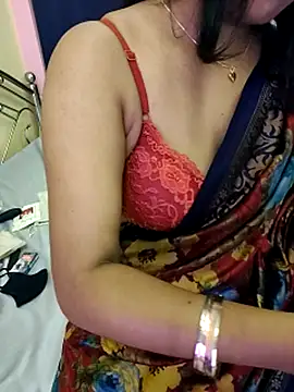 Snapshot of hoty_sonali chatting on 09.09.25 hoty sonali online show from 09.09.25