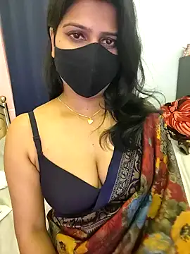 Snapshot of hoty_sonali chatting on 09.15.25 hoty sonali online show from 09.15.25