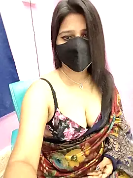 Snapshot of hoty_sonali chatting on 12.14.25 hoty sonali online show from 12.14.25