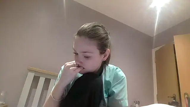 SexyKatiex online show from 10.28.25