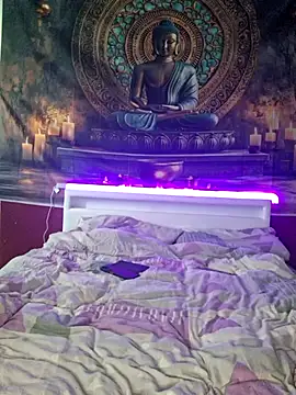 SlimBellaa online show from 11.12.25