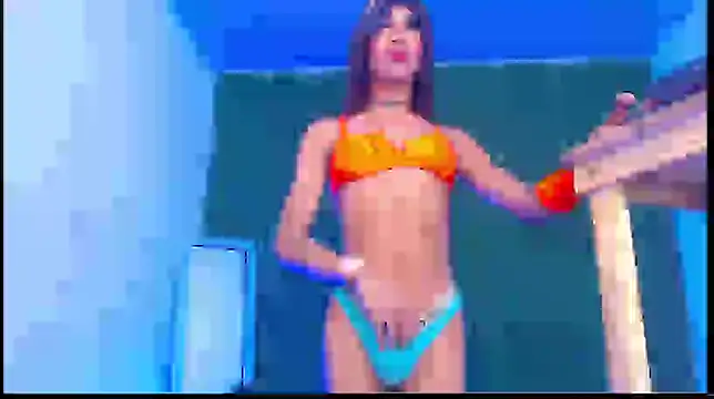 Snapshot of dannypervetxxz chatting on 11.18.25 dannypervetxxz online show from 11.18.25