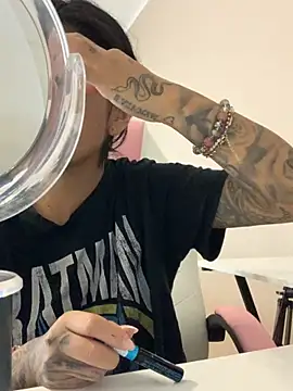 mrskarmaa online show from 11.15.25