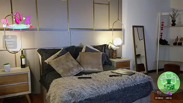 Lina Montclair online show from 03.18.26