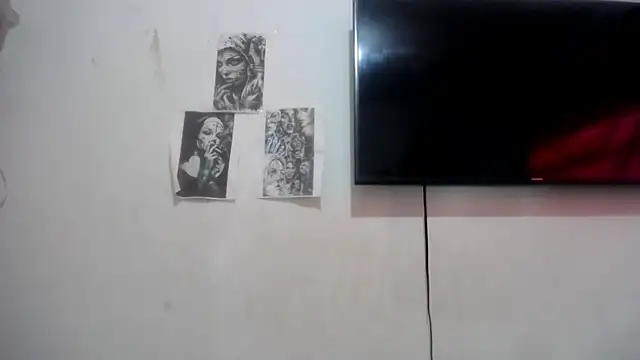 Foxy Lovex online show from 02.15.26