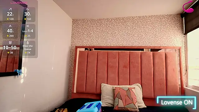 Barbara fox   online show from 04.04.26