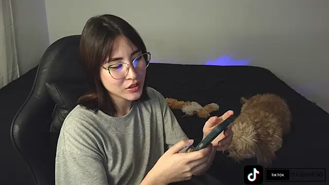 Yulienneg online show from 10.09.25